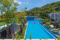 Swimming Pool The Aristo Beach Front 713 by Holy Cow