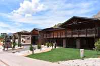 Exterior Zion Canyon Lodge