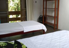 Kamar Tidur 3 Nalu Guest House