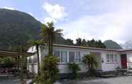 Bên ngoài 2 Central Franz Josef Cabins and Flats