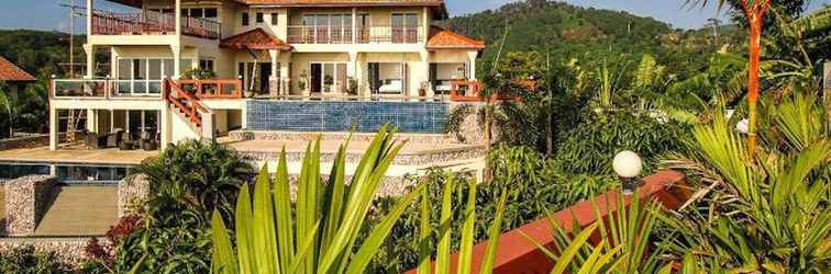 Luar Bangunan 2 Pools Huge Seaview Pool - Villa Serena