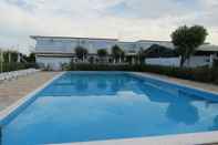 Swimming Pool Residence Mare