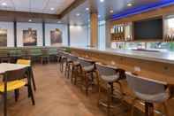 Bar, Cafe and Lounge Fairfield Inn & Suites by Marriott Wenatchee