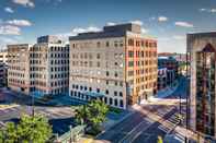 Exterior AC Hotel by Marriott Grand Rapids Downtown