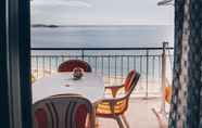 Kamar Tidur 2 Amazing Penthouse on the Seafront