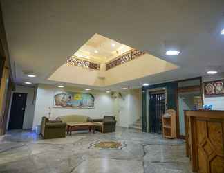 Lobby 2 Hotel Kamla Regency