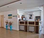 Lobby 3 Defne Lorina Hotel