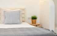 Bedroom 6 Thea Suites Naxos