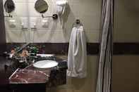 In-room Bathroom Manarat Al Aqsa