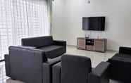 Common Space 4 SR Home Stay at KLIA