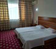 Kamar Tidur 7 Silk Way Hotel