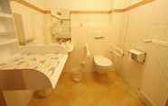 Toilet Kamar 5 Landgasthaus Zur Birke