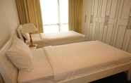 Kamar Tidur 3 Gold Keep Service Suite At Times Square