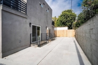 Exterior Brand NEW Luxury Modern 3bdr Townhome In Silver Lake