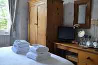 Bedroom Sonata Guest House - Adults Only