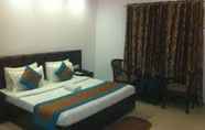 Kamar Tidur 5 Hotel Smart Villa IV by Royal Collection