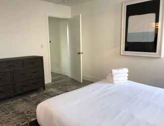 Bedroom 2 Brand NEW Luxury Spacious 3bdr Townhome Close to 3rd St