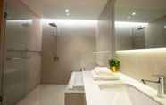 Toilet Kamar 6 Ariama Serviced Residence