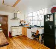 Restoran 5 2 bed Artistic/designer Flat Near Broadway Market