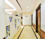 Lobi 2 FabHotel Sunshine Residency