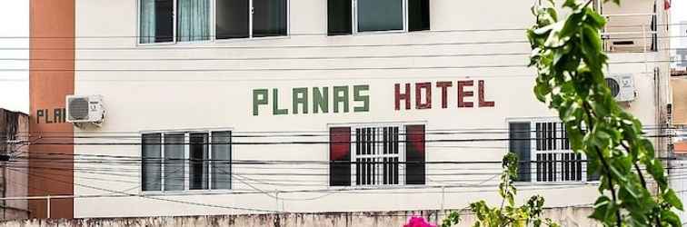 ภายนอกอาคาร Planas Hotel