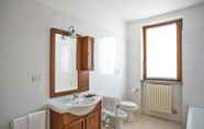 Toilet Kamar 5 Country Sunshine