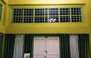 Kamar Tidur 6 Asistin Transient House - Hostel