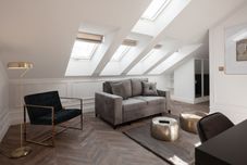 Common Space Central Palace