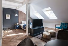 침실 Central Palace