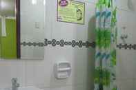 Phòng tắm bên trong Bothy Puno Backpackers - Hostel