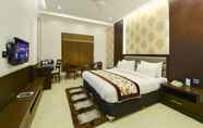 Bilik Tidur 5 Hotel Palm Galaxy