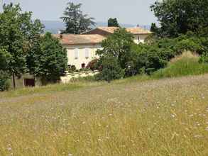 Exterior 4 Domaine de la Petite Tour