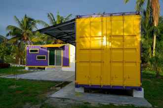 Exterior 4 Lumut Cube Homestay Kontena