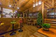Bar, Cafe and Lounge Shanshui Youming Garden Homestay