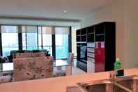 Bilik Tidur ReadySet Apartments Southbank One