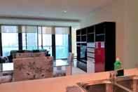 ห้องนอน ReadySet Apartments Southbank One