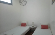 Kamar Tidur 5 Stunning Apartment With Yard in Alfama