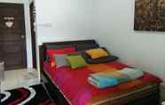 Bilik Tidur 3 Co. Living Suite