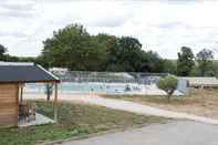 Swimming Pool Camping Parc de la Brenne