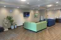 Lobby Comfort INN AND Suites