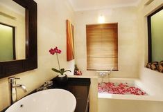 Others 6 Villa Namira