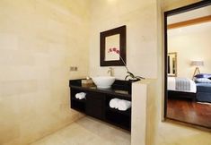 Others 7 Villa Namira