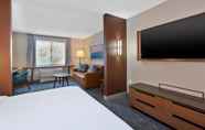 Phòng ngủ 2 Fairfield Inn & Suites by Marriott Kalamazoo