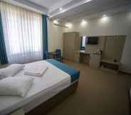 Bedroom 4 Vira 10 Hotel