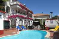 Swimming Pool Apartments Vista Oceano