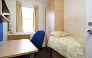 Phòng ngủ 2 Goldsmiths House - Campus Accommodation - Caters to Women