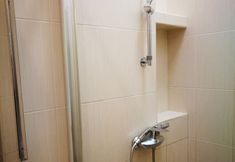 Bilik Mandi dalam Bilik 7 P&O Apartments Miodowa 5