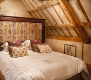 Bedroom 7 The Cheese House at Gileston Manor