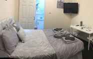 ห้องนอน 4 Broadstone House near Glasgow Airport