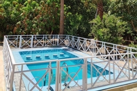 Swimming Pool Villa Rayan